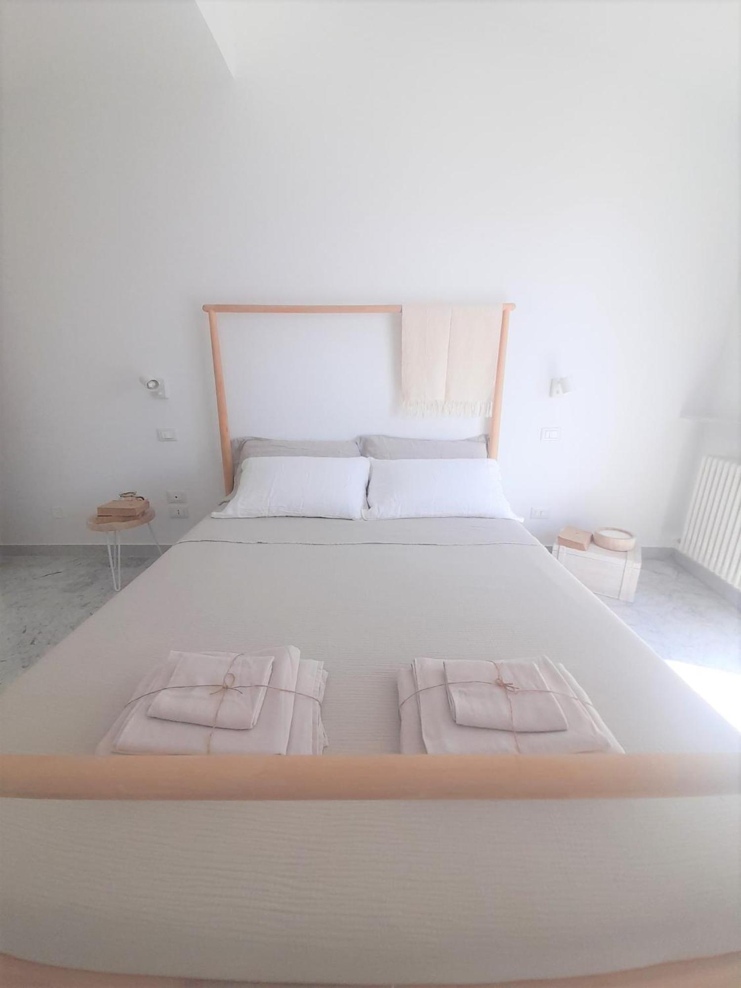 Ducale Interno 5 *